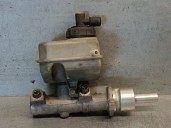 Replacement brake master cylinder for Renault Master II van (FD) 2.5 dCi OEM IAM reference 7701209583 7701209583 