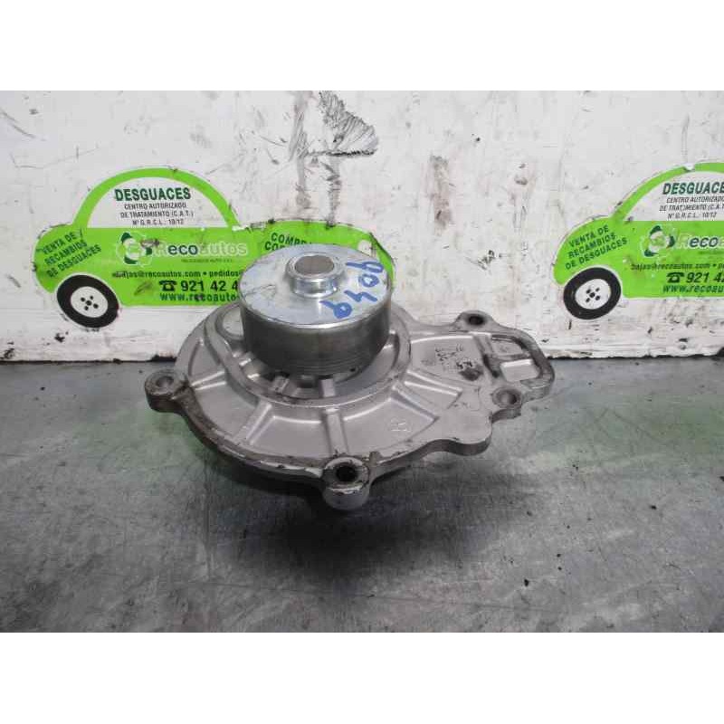 Recambio de bomba agua para chevrolet lacetti 2.0 diesel cat referencia OEM IAM VKPC90002  