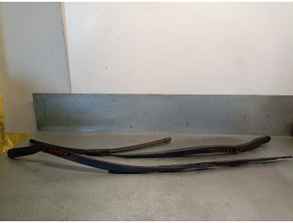Replacement front right wiper arm for Citroën C8 (EA_, EB_) 2.0 HDI 165 OEM IAM reference 6429T5 6429T4 
