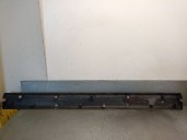 Recambio de molduras traseras para renault master ii furgoneta (fd) 2.5 dci referencia OEM IAM 7701592582 7701692582 