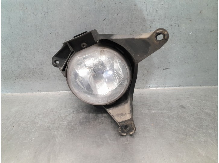 Replacement left fog light for Chevrolet Orlando (J309) 1.8 OEM IAM reference 95072714 95072714