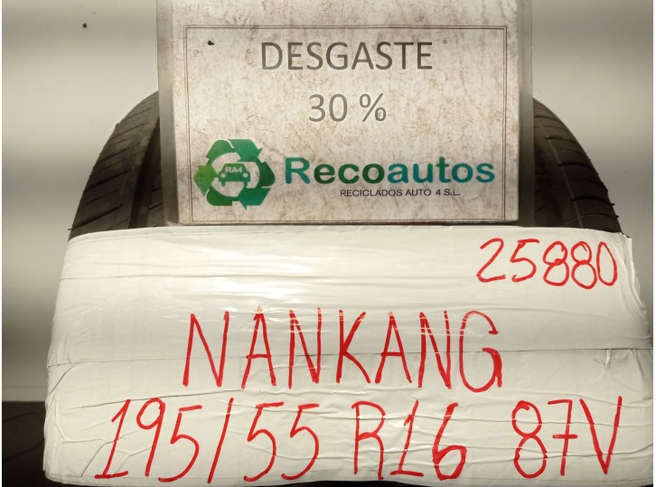 Replacement tyre/s for Opel Corsa D (S07) 1.2 (L08, L68) OEM IAM reference 19555R1687V 