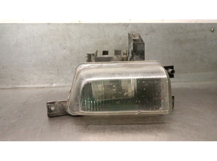 Replacement left front fog light for Opel Astra G Station Wagon (T98) 1.8 16V (F35) OEM IAM reference 90521672 6710010 