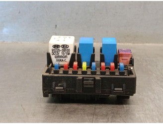RELAY / FUSE BOX 919510Q000 