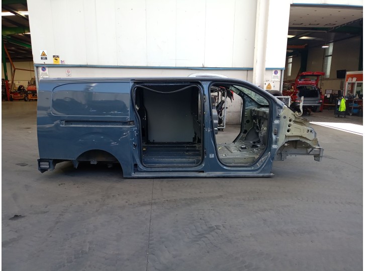 Replacement right rear fender for Citroën Jumpy IV e-Jumpy L3 XL (K0) OEM IAM reference 1613612080 1613612080 