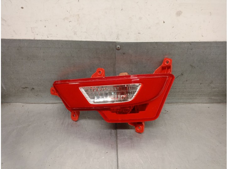 Replacement rear left fog light for Hyundai Bayon (BC3) 1.0 T-GDI 48V-Hybrid OEM IAM reference 92405Q0500 92405Q