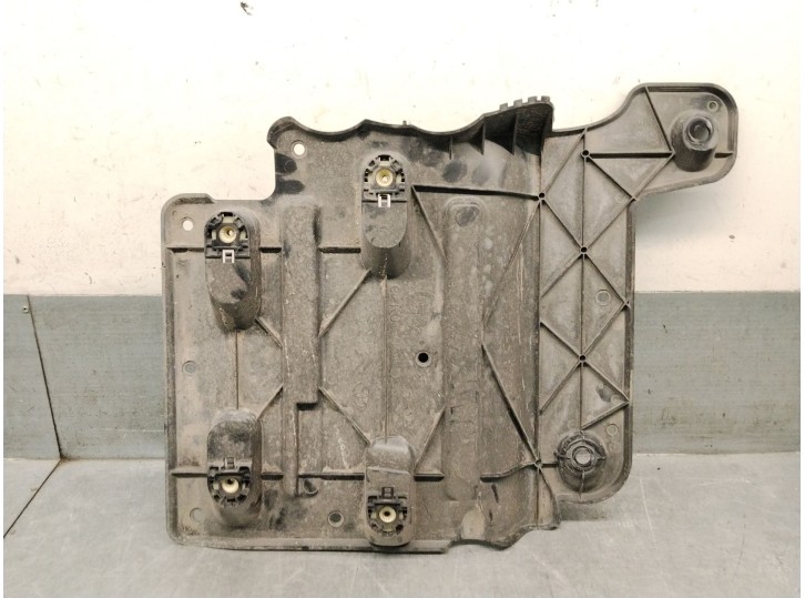 Replacement engine undertray for Citroën Jumpy IV E-Jumpy L3 XL (K0) OEM IAM reference 9831737180 9831737180
