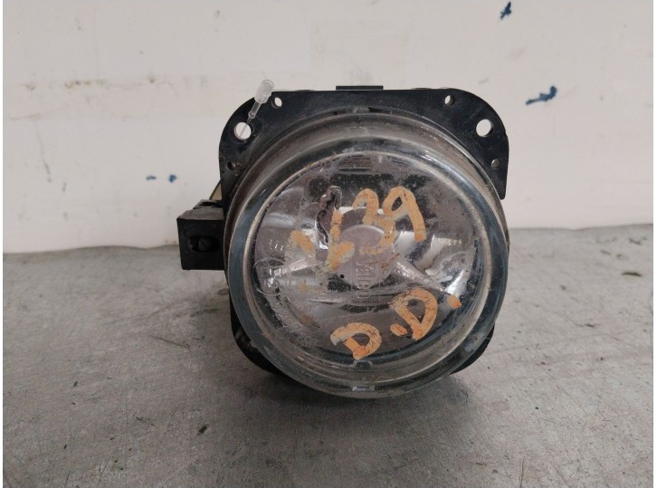 Recambio de faro antiniebla derecho para citroën xsara picasso (n68) 2.0 hdi referencia OEM IAM 6204AA 