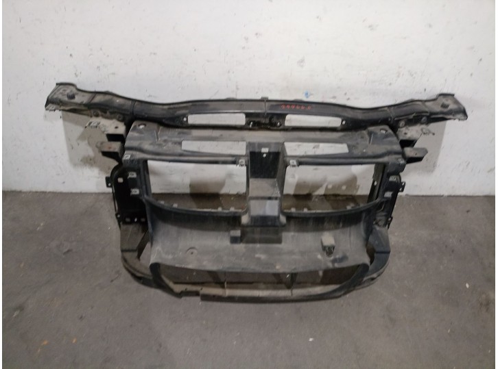 Replacement front panel for BMW 3 (E90) 318 D OEM IAM reference 51647058594 51647058594