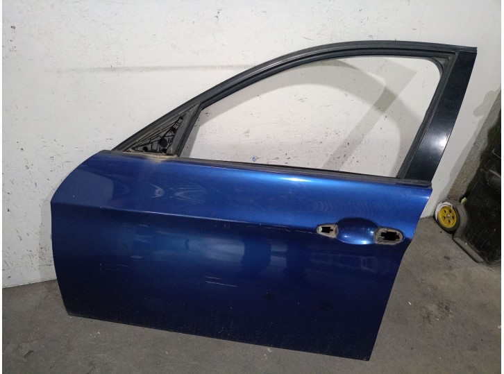 Replacement front left door for bmw 3 (e90) 318 d OEM IAM reference 41515A2A385 41515A2A385