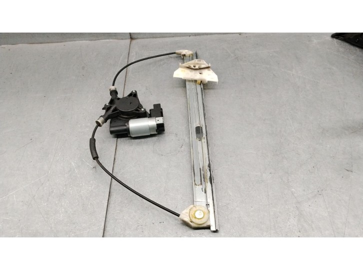 Replacement front right window regulator for Mazda 3 (BK) 2.0 MZR-CD (BK14) OEM IAM reference BP4K58590A BP4K58590A 