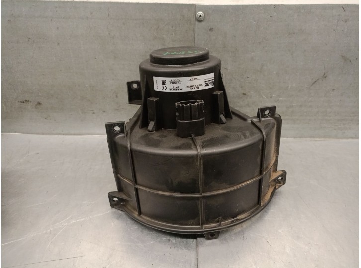 Recambio de motor calefaccion para porsche cayenne (9pa) 3.2 referencia OEM IAM 95557234201 95557234201 