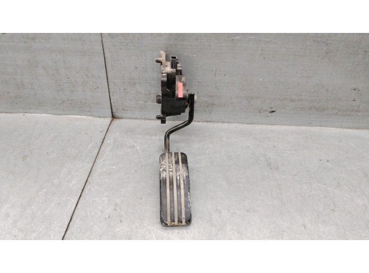 Replacement accelerator pedal potentiometer for Renault Clio III van/hatchback (sb_, sr_) 1.5 dci OEM IAM reference 8200297335 8
