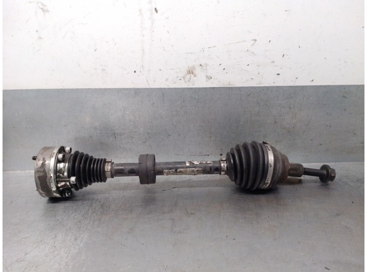 Replacement front left driveshaft for Volkswagen Passat B6 (3C2) 1.9 TDI OEM IAM reference 3C0407271AE 3C0407271AE 