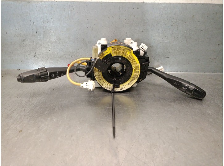 Recambio de mando luces para mitsubishi carisma (da_) 1.9 di-d (da5a) referencia OEM IAM MR911056 MR911056 