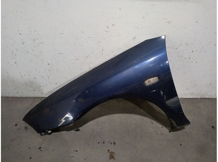 Recambio de aleta delantera izquierda para mitsubishi carisma (da_) 1.9 di-d (da5a) referencia OEM IAM MR496081 MR496081 