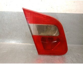 Recambio de piloto trasero porton izquierdo para mitsubishi carisma (da_) 1.9 di-d (da5a) referencia OEM IAM MR485473 MR485473 