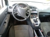 peugeot 5008 (0u_, 0e_) del año 2011