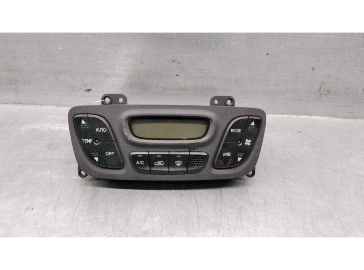 Replacement climate control switch for Hyundai Santa Fé I (SM) 2.0 CRDi 4x4 OEM IAM reference 9725026200CA 9725026200CA 