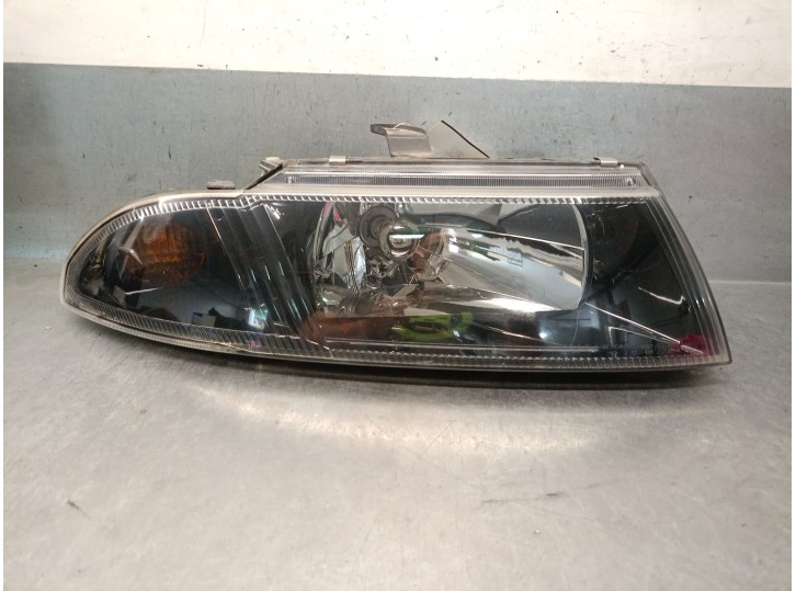Recambio de faro derecho para mitsubishi carisma (da_) 1.9 di-d (da5a) referencia OEM IAM MR972794 MR972794 