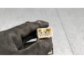 Replacement rear left window switch for Hyundai Santa Fé I (SM) 2.0 CRDi 4x4 OEM IAM reference 935753C010 935753C01