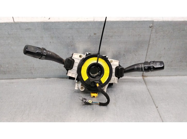 Replacement light switch for Hyundai Santa Fé I (SM) 2.0 CRDi 4x4 OEM IAM reference 9341026000 9341026000 