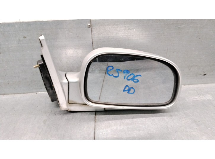 Replacement right side mirror for Hyundai Santa Fé I (SM) 2.0 CRDi 4x4 OEM IAM reference 8762026301 8762026301 