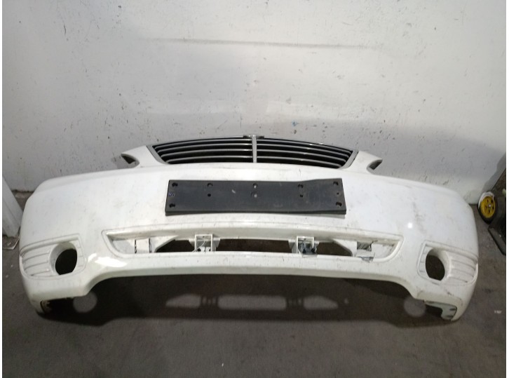 Replacement front bumper for SsangYong Rodius I 2.7 XDi OEM IAM reference