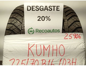 Replacement tyre/s for Hyundai Santa Fé I (SM) 2.0 CRDi 4x4 OEM IAM reference 22570R16103H 