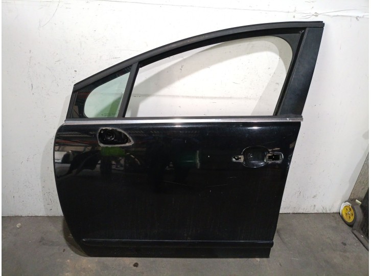 Recambio de puerta delantera izquierda para peugeot 5008 (0u_, 0e_) 1.6 hdi referencia OEM IAM 9002AR 9002AR 