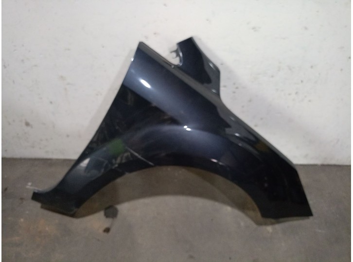 Replacement right front fender for Ford Focus II (DA_, HCP, DP) 1.6 OEM IAM reference 1521596 1521596 