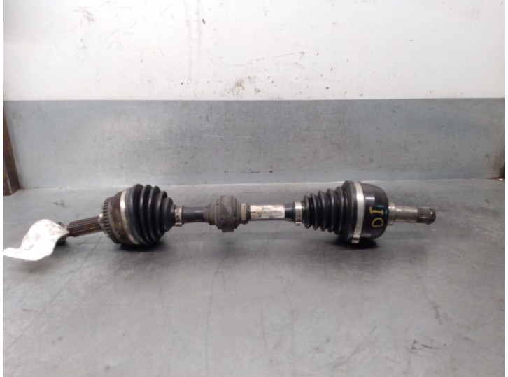 Recambio de transmision delantera izquierda para mitsubishi carisma (da_) 1.9 di-d (da5a) referencia OEM IAM MR912135 MR912135 