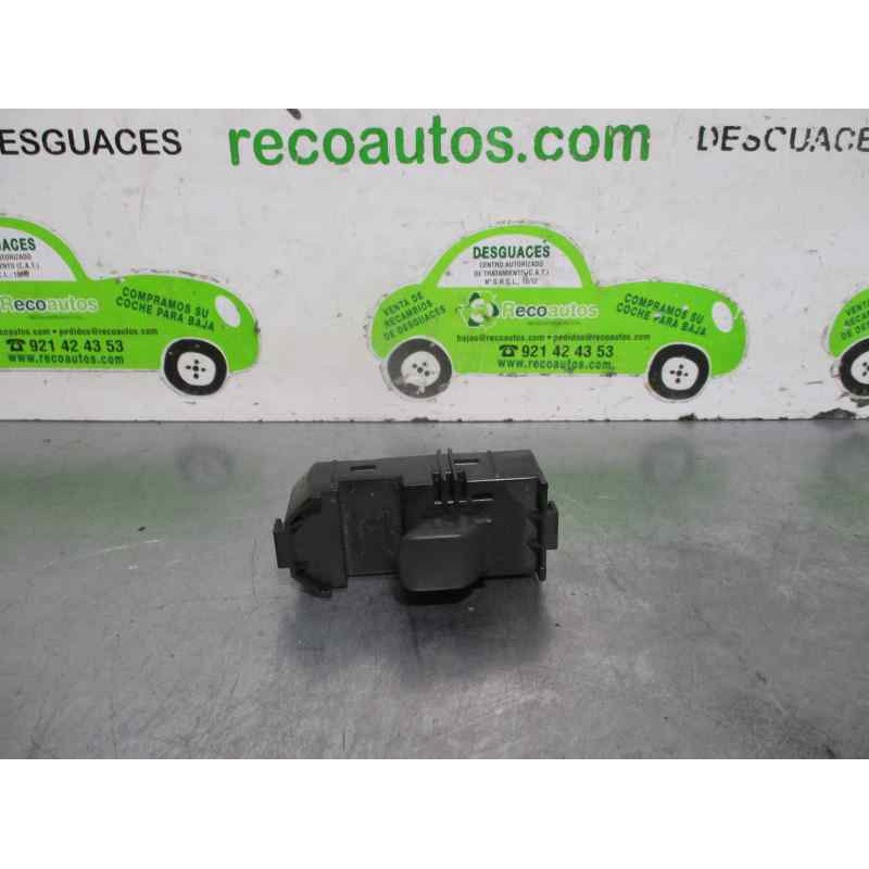 Recambio de mando elevalunas trasero izquierdo para toyota prius (nhw11) 1.5 16v cat referencia OEM IAM 8403047010 