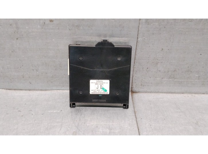 Recambio de modulo electronico para toyota auris (_e18_) 1.8 hybrid (zwe186_) referencia OEM IAM 8922102330 