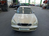 daewoo nubira sedán (j150) del año 2000