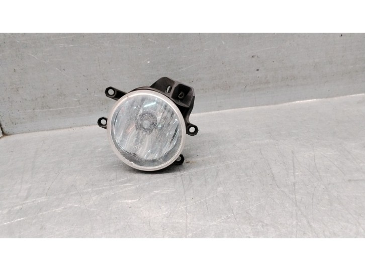 Recambio de faro antiniebla izquierdo para toyota auris (_e18_) 1.8 hybrid (zwe186_) referencia OEM IAM 8122002110 8122002110 90