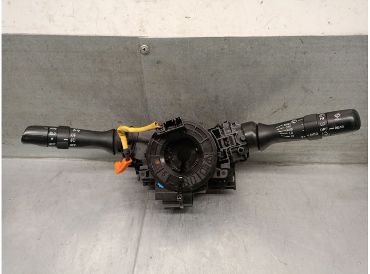 Recambio de mando luces para toyota auris (_e15_) 2.0 d-4d (ade150_) referencia OEM IAM 8414002330 8465202420 