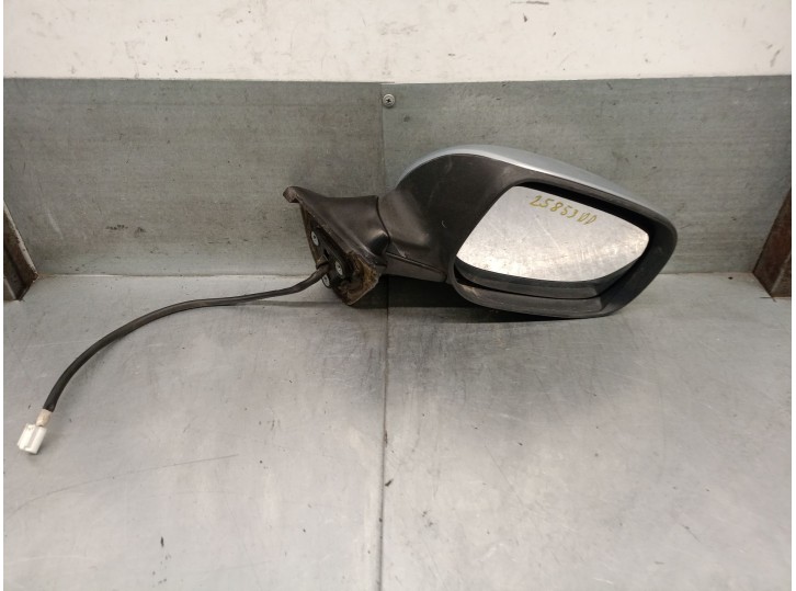 Replacement right mirror for Toyota Auris (_e15_) 2.0 D-4D (ADE150_) OEM IAM reference 8790102270 8790102270 