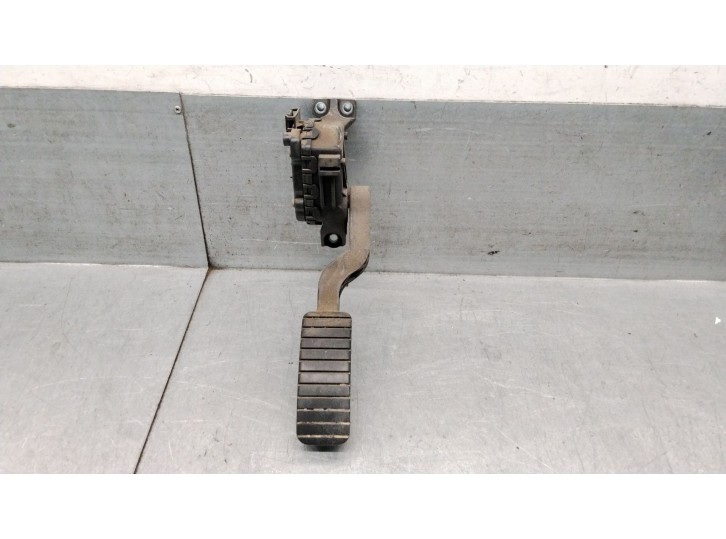 Recambio de potenciometro pedal para renault laguna ii (bg0/1_) 1.9 dci referencia OEM IAM 8200002904 