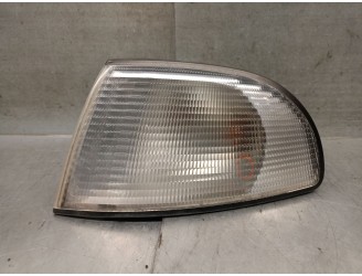 Replacement front left indicator for Audi A4 B5 (8D2) 1.8 OEM IAM reference 8D0953049 8D0953049 