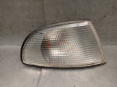Replacement front right indicator for Audi A4 B5 (8D2) 1.8 OEM IAM reference 8D0953050 8D0953050 