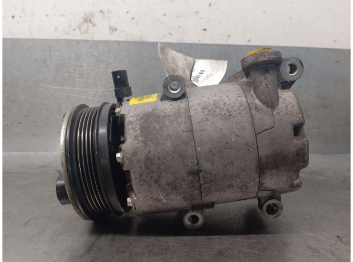 Replacement air conditioning compressor for Ford Focus II (DA_, HCP, DP) 1.6 OEM IAM reference 3M5H19D629PH 1809656