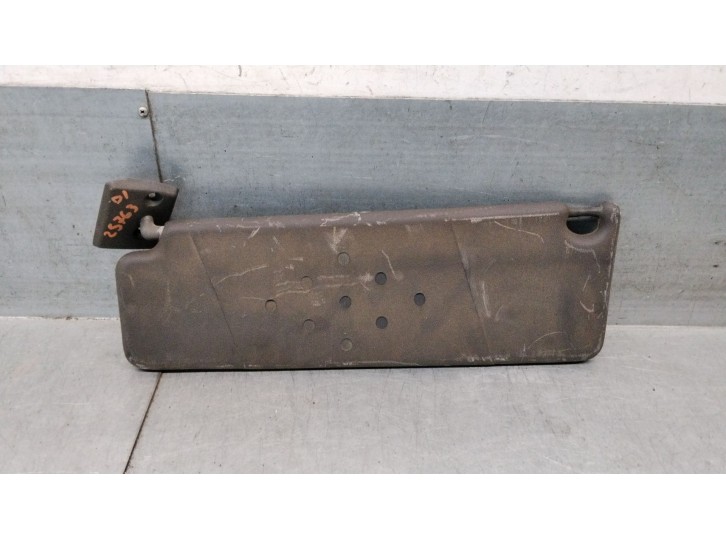Replacement left sun visor for Renault Super 5 (B/C40_) 1.1 (B/C/401) OEM IAM reference 7701204213 7701204213 