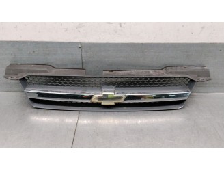 Replacement front grille for Chevrolet Aveo / Kalos Hatchback (T200) 1.2 OEM IAM reference 96618859 96618859 