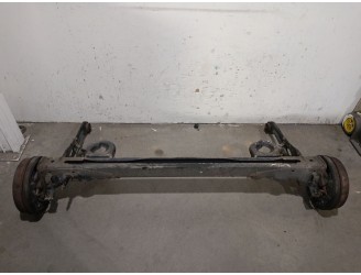 Recambio de puente trasero para mazda mpv ii (lw) 2.0 (lwew) referencia OEM IAM LC7228B0XE LC7228B0XE 