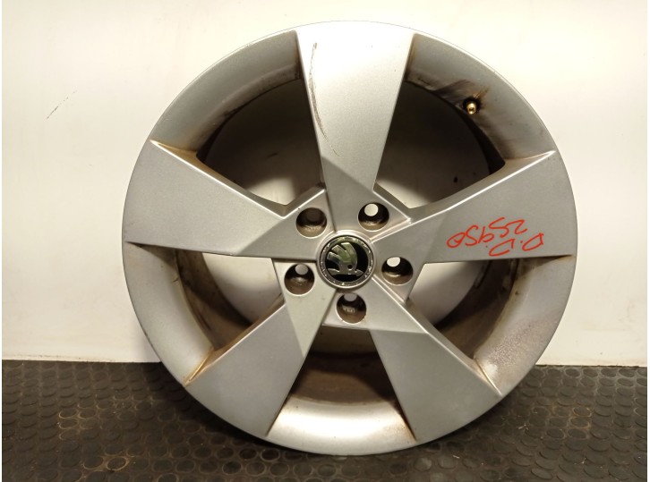 Recambio de llanta para skoda octavia iii combi (5e5, 5e6) 2.0 tdi referencia OEM IAM 5E0601025D R177JX17H2ET49 