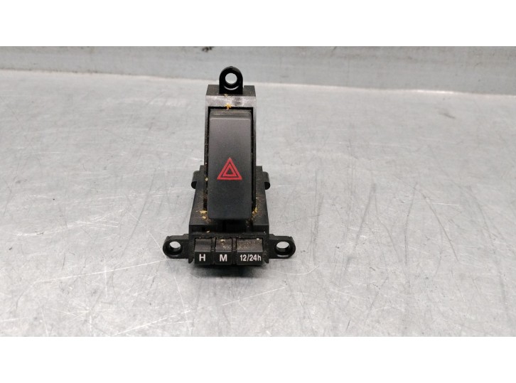 Recambio de warning para mazda 5 (cw) 1.8 mzr referencia OEM IAM BBP3664H0 BBP3664H0