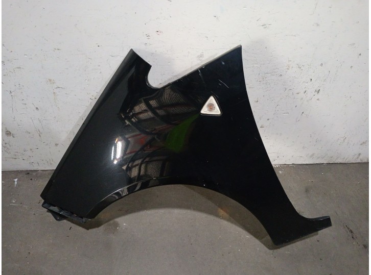 Replacement front left fender for Mitsubishi Colt VI (Z3_A, Z2_A) 1.3 (Z21A) OEM IAM reference MN161905 MN161905