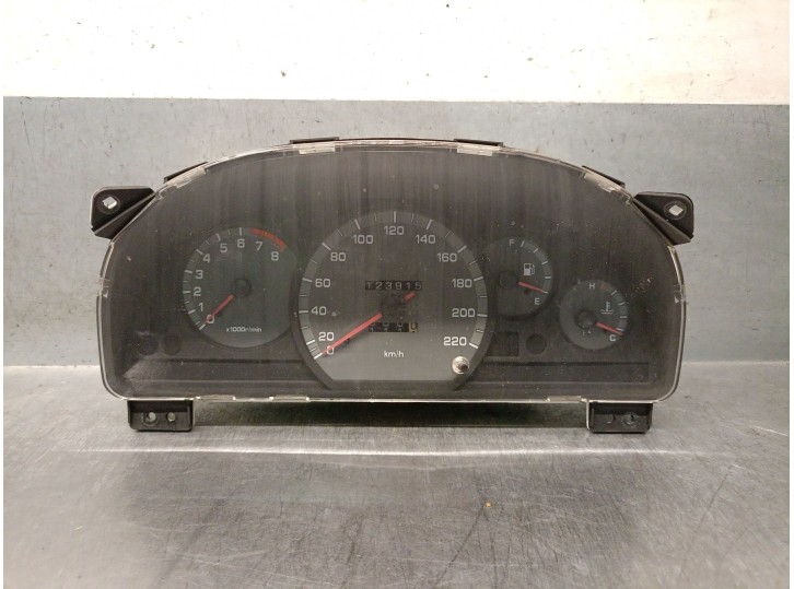 Replacement instrument cluster for Daewoo Nubira Sedan (J150) 1.6 16V OEM IAM reference 96272108 96272108 