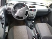 opel corsa c (x01) del año 2004